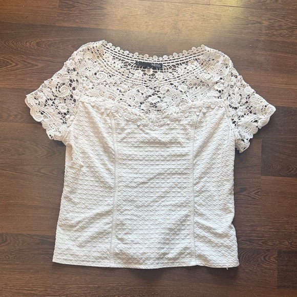 Ness Crochet Lace Blouse White XL - Picture 1 of 6